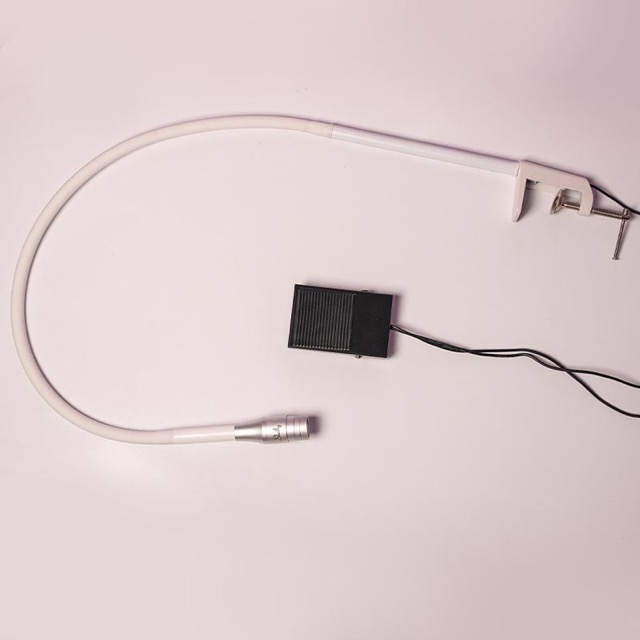 یووی پایه بلند شلبی رو میزی